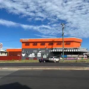 Tomato Backpackers , Bundaberg Australia