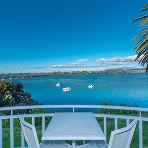 The On The Waterfront 4*, Tauranga New Zealand
